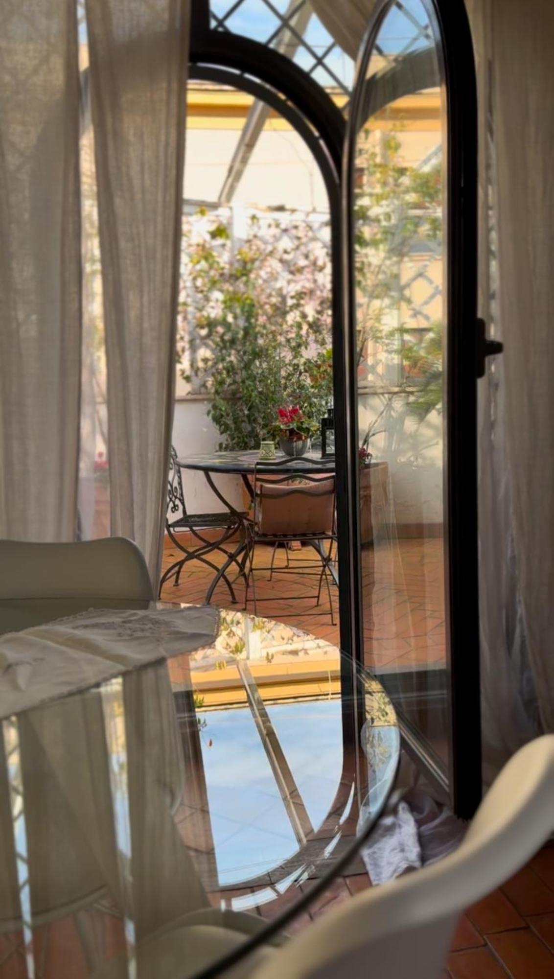 Attico Le Castelline Apartment Rome Exterior photo